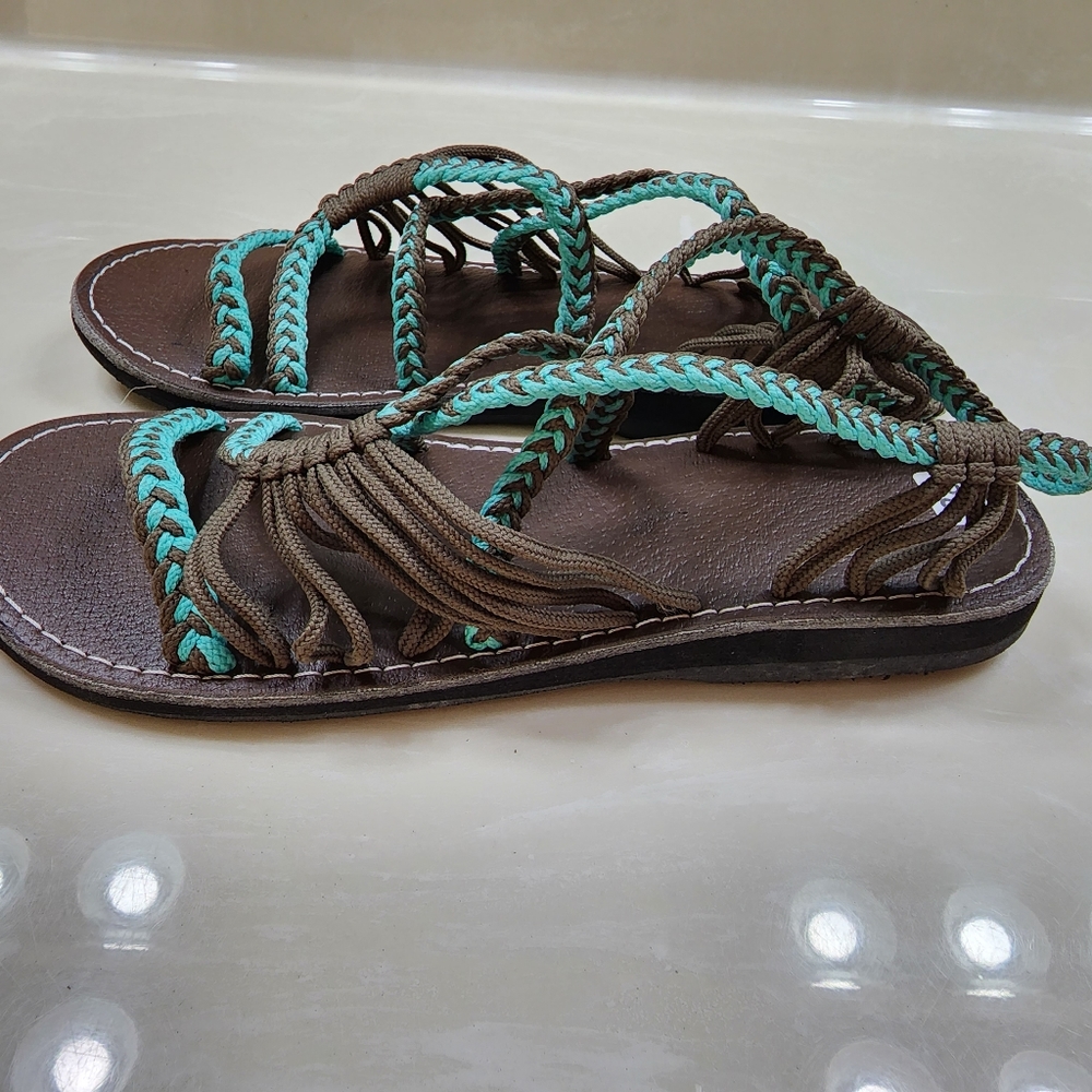 Sandals - Picture 6 of 7